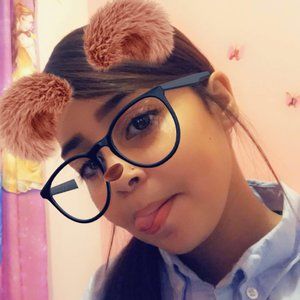 Meet your Posher, Dayaris